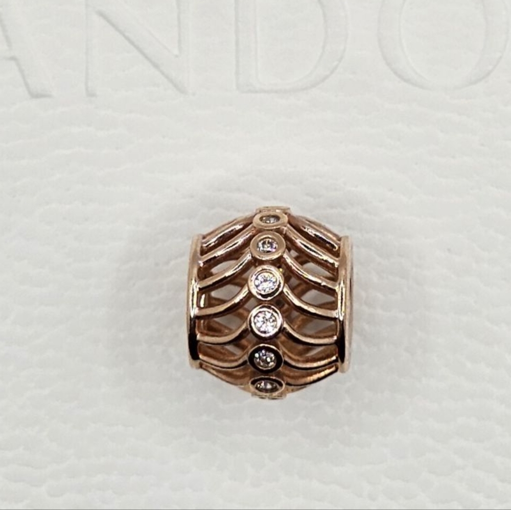 🎁Authentic Pandora ROSE CHARM